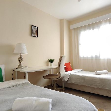 Weekend Apartments 3Br Kyrenia  Bagian luar foto