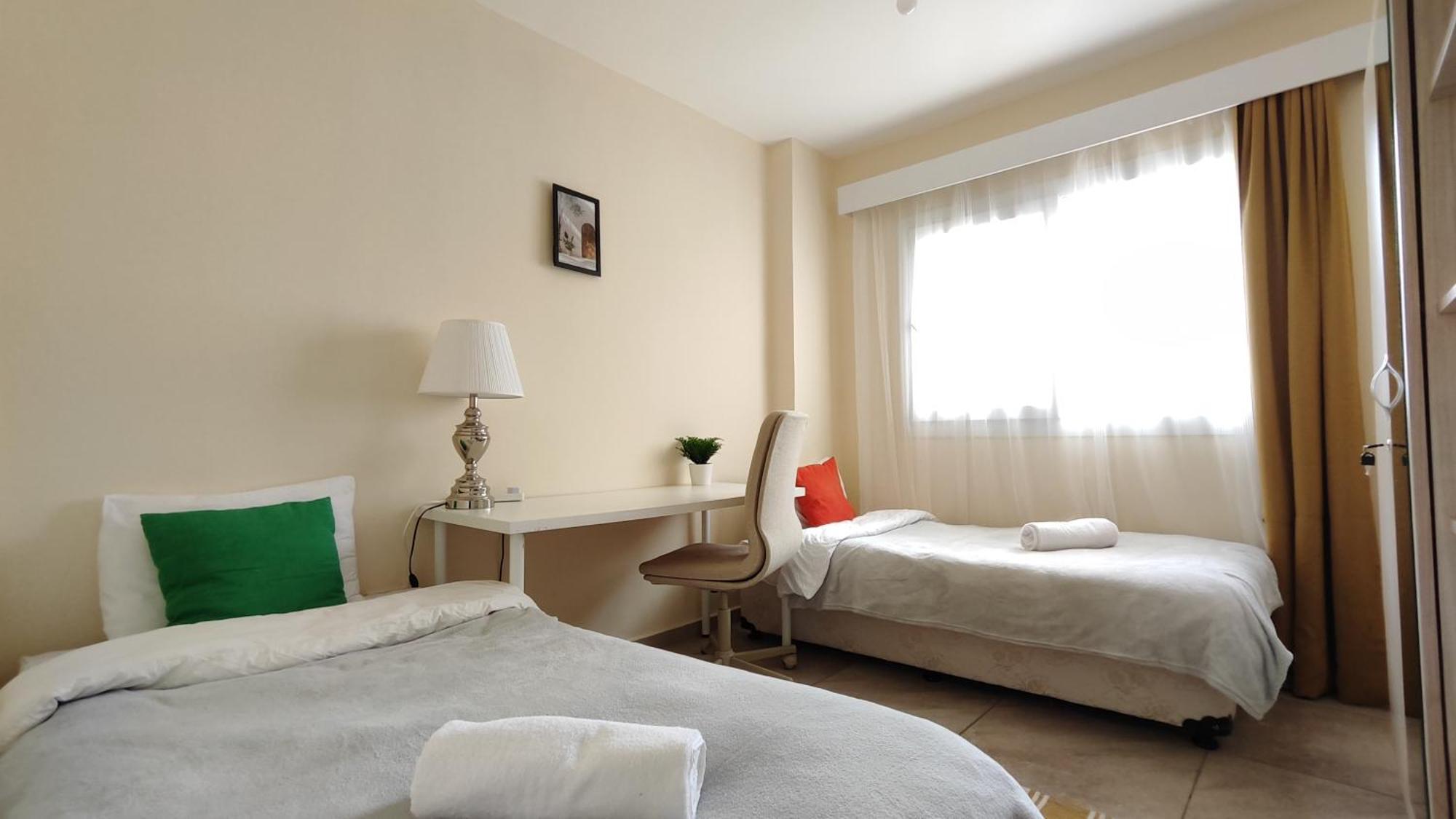Weekend Apartments 3Br Kyrenia  Bagian luar foto